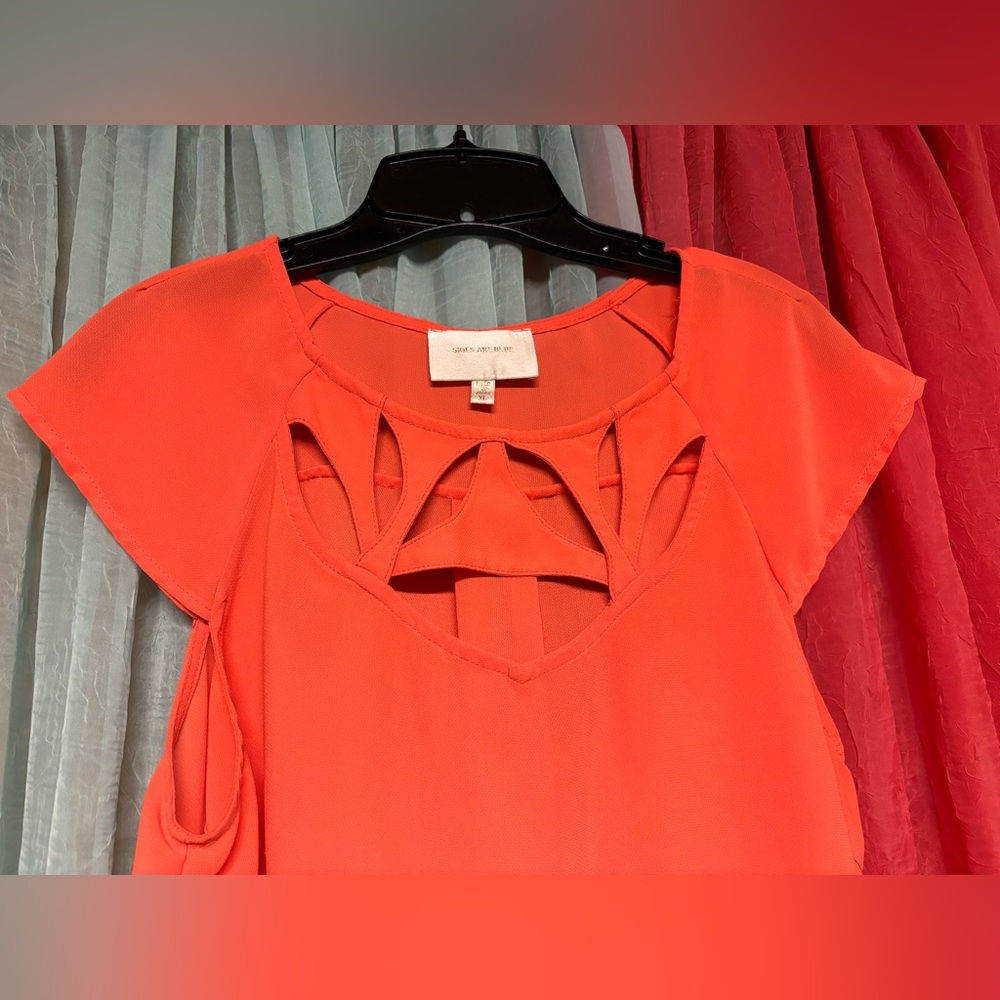 Skies are Blue XL sleeveless blouse - Picture 2 of 2